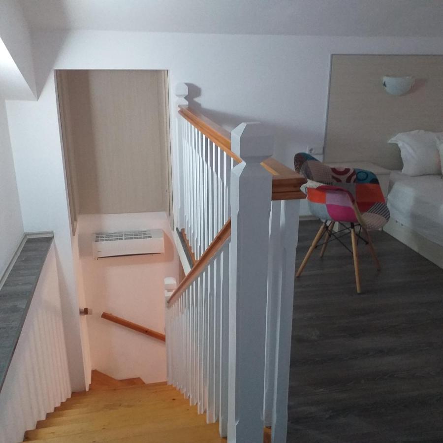 Hotel Time Out à Sozopol Extérieur photo